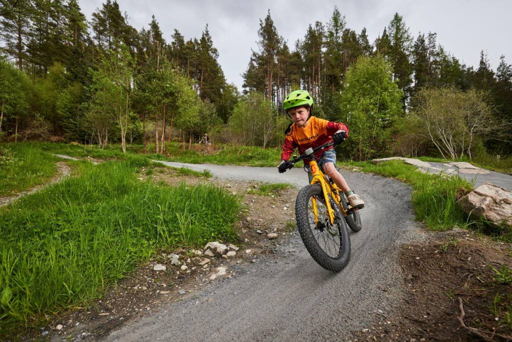 Laggan Wolftrax Ed Smith 65 Cropped